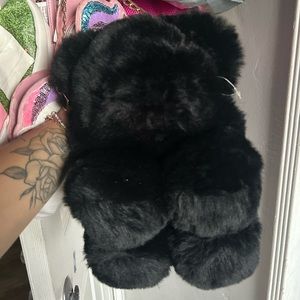 Black bear cross bag